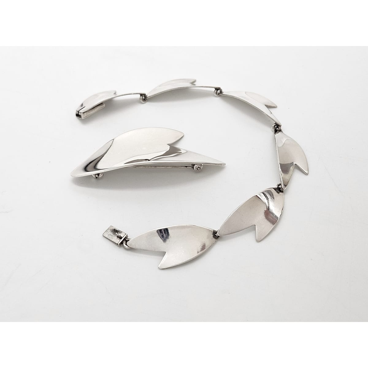 Arne Johansen Denmark Abstract Modernist Sterling Bracelet Brooch Set 1960s, alternate product view 4
