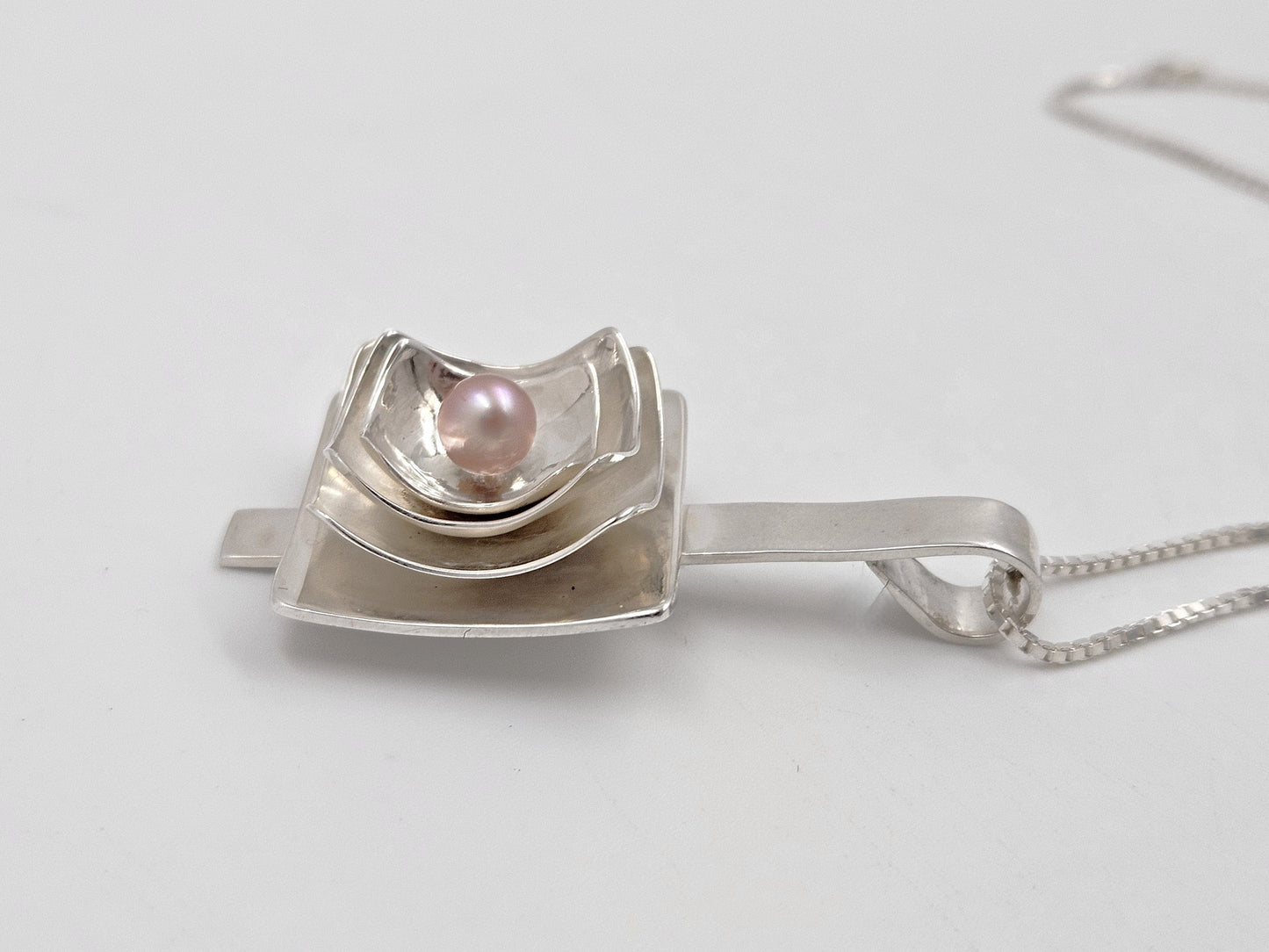 Artisan Sterling Necklace Jewelry .925 Signed Modernist Artisan Cultured Pearl Necklace 21.82 grams