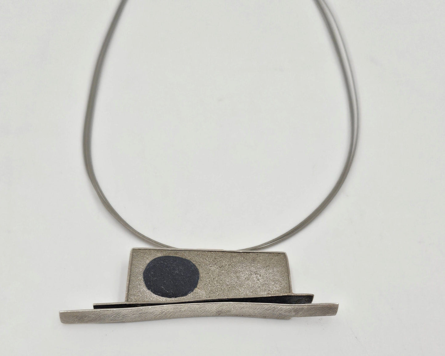 Artisan Sterling Necklace Jewelry Signed Sterling Modernist Pendant w/ Cable Necklace