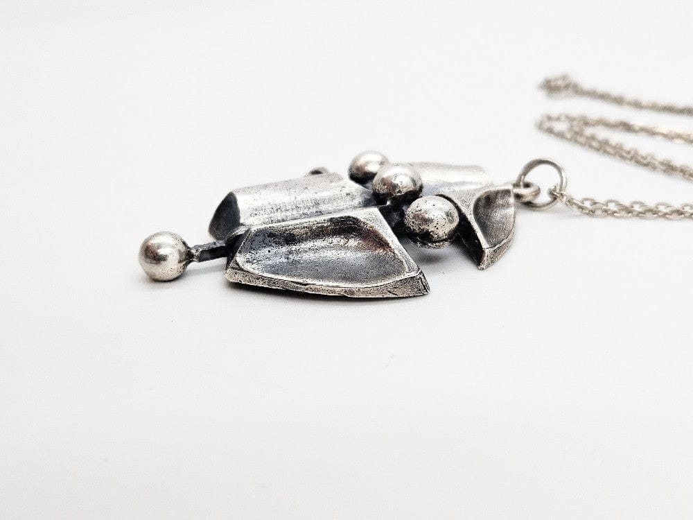 Finland Jewelry Tammen Korun Ky AKT Finland 830 Silver Modernist "Oak" Necklace C. 1970s