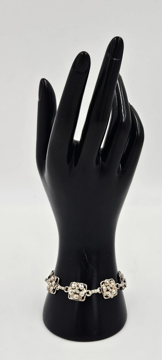 Hobé Sterling Jewelry Hobé et Cié Paris New York Sterling Silver Floral Panel Link Bracelet C. 1940's