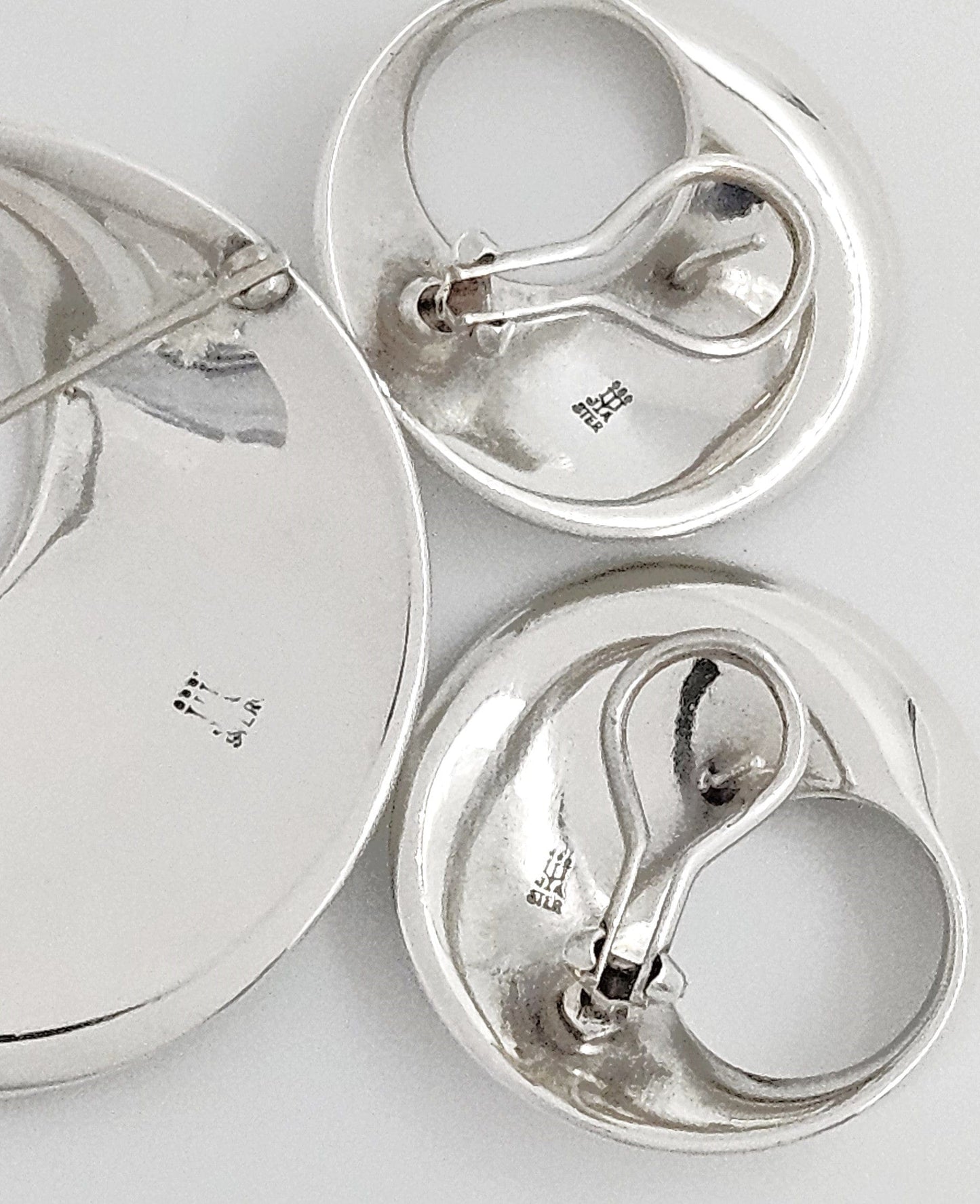 James Avery Jewelry Retired James Avery Sterling Modernist Mobius Brooch Earrings Set NWOT