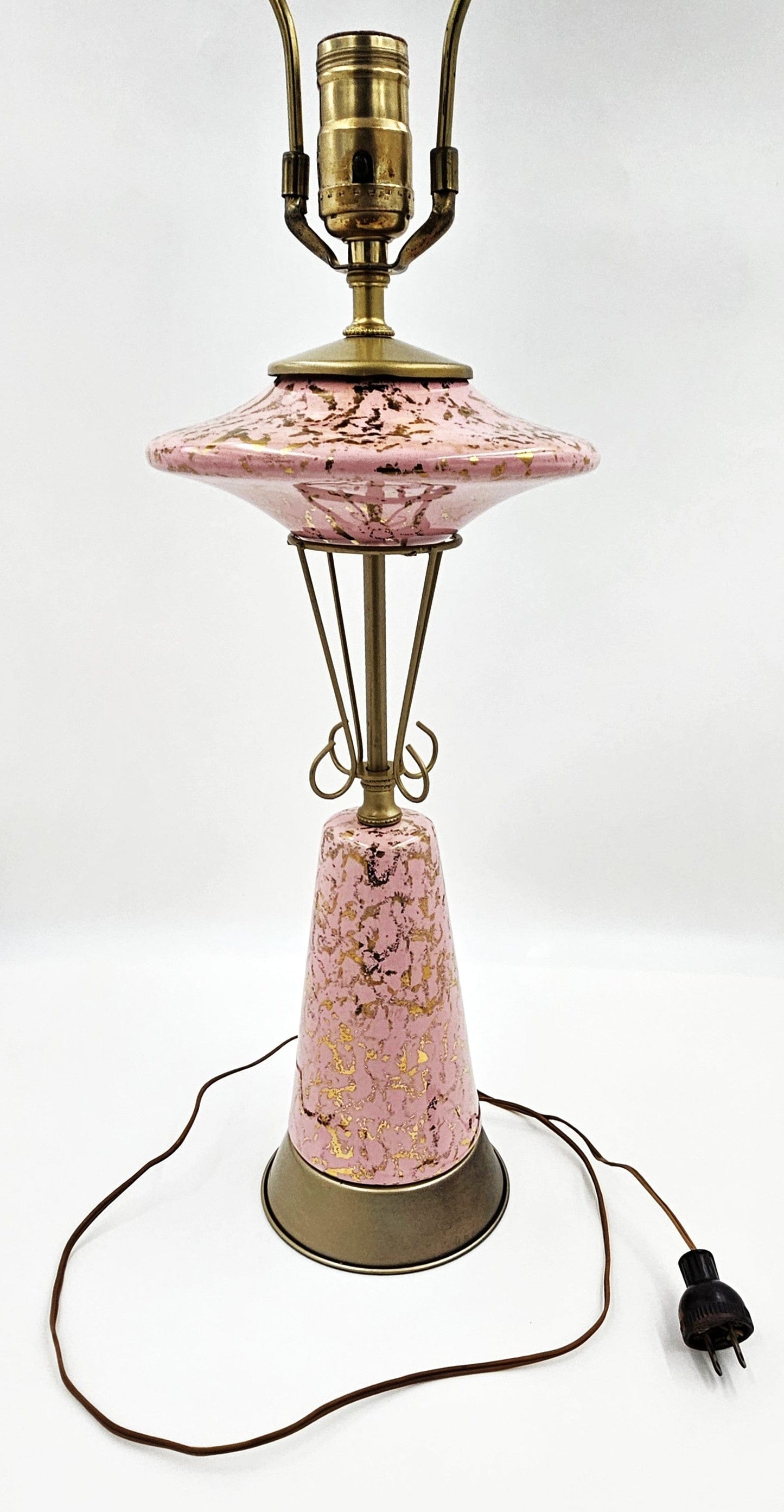 MCM Retro Atomic Lamp Lighting MCM Retro Atomic Large Pink & Gold Ceramic + Brass Table Lamp Orig Shade