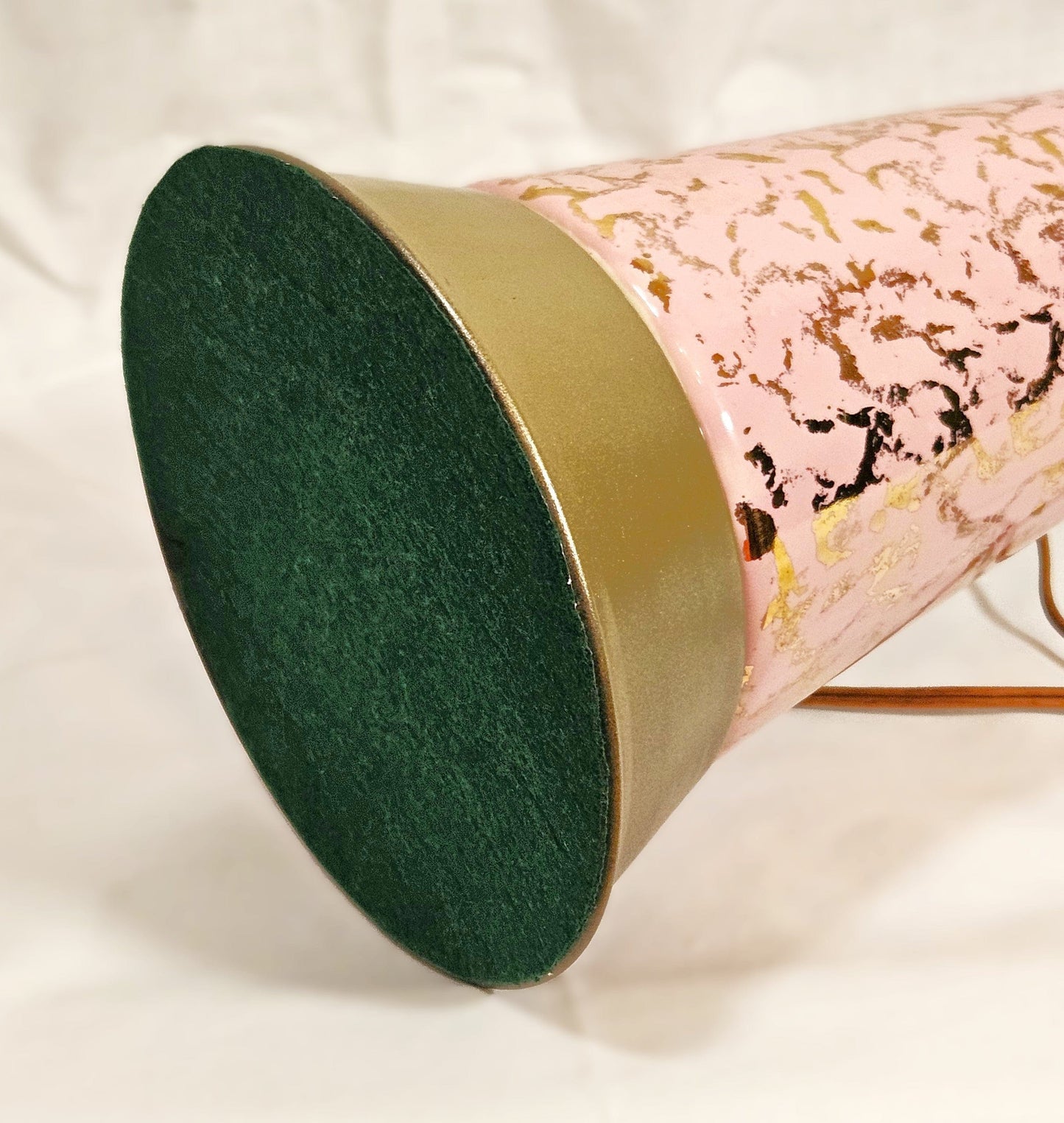 MCM Retro Atomic Lamp Lighting MCM Retro Atomic Large Pink & Gold Ceramic + Brass Table Lamp Orig Shade