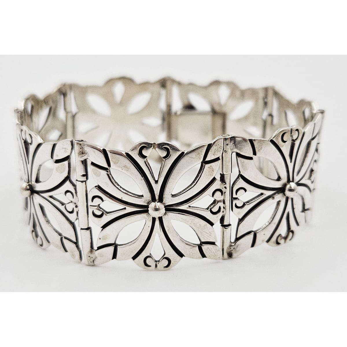 Rancho Alegre Jewelry Rancho Alegre Taxco Sterling Silver Repousse Panel Link Bracelet C. 1950s