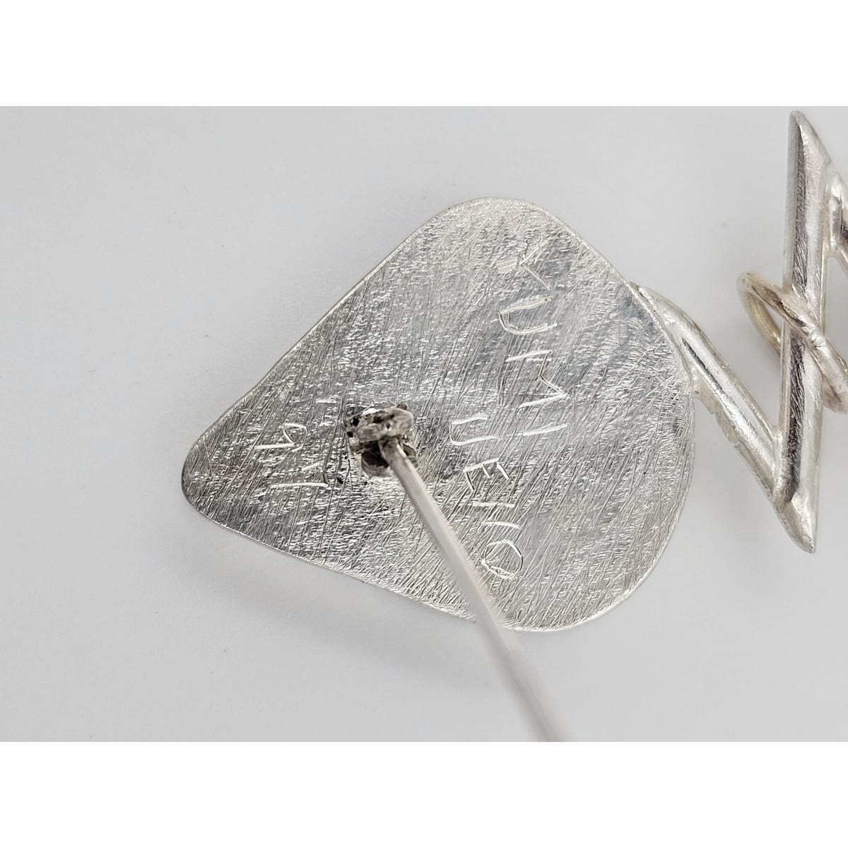 Yumi Ueno Jewelry Designer Yumi Ueno Modernist Sterling & Stone Brooch