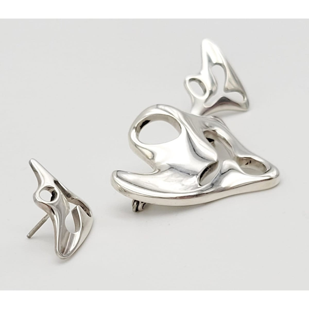 Georg Jensen Jewelry Koppel 4 Georg Jensen Sterling Amoeba Brooch Earrings Demi Parure Set 1950s