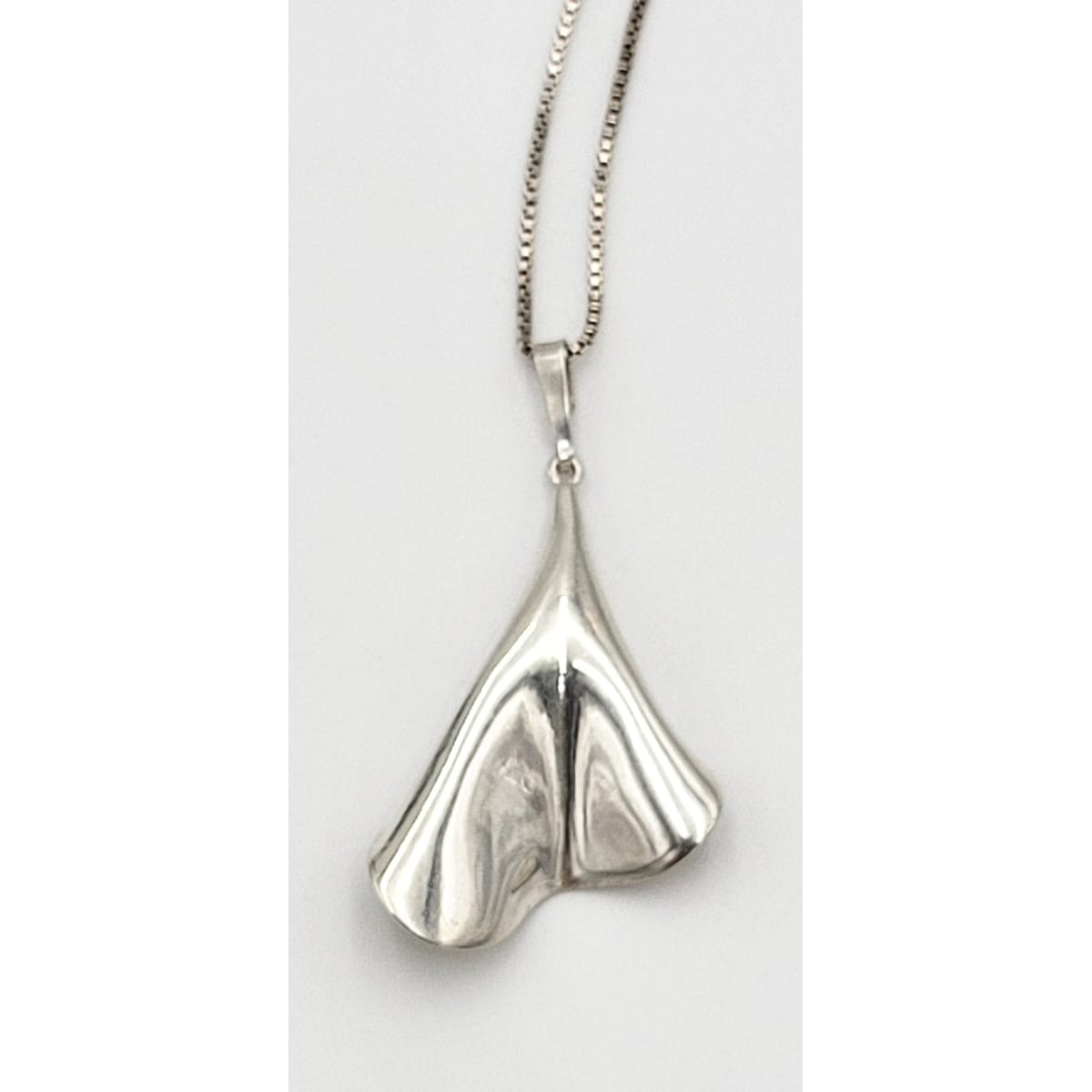 GIFA Jewelry Danish Designer GIFA Sterling Silver Modernist Flower Pendant Necklace Circa 1980&