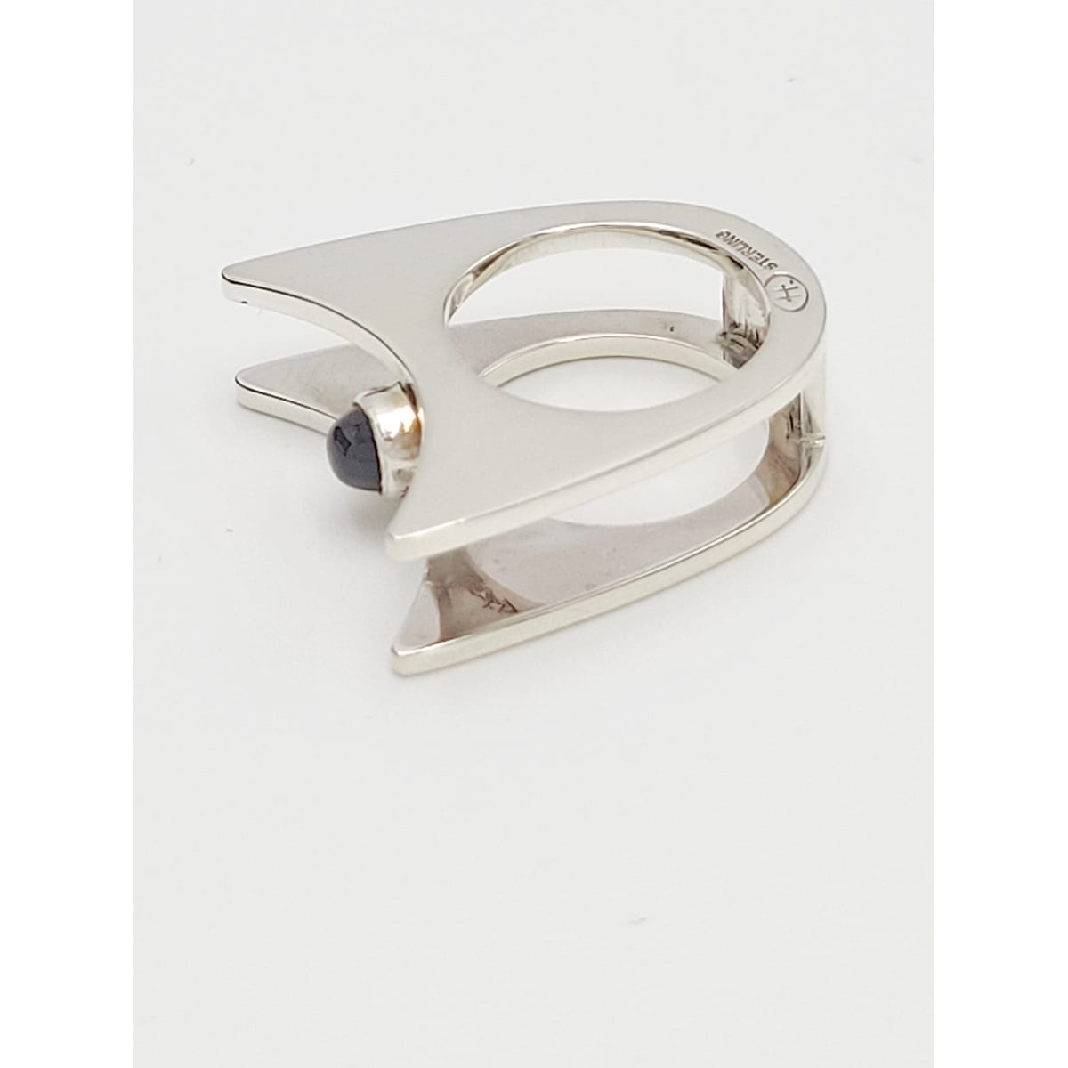 Hannelore Gabriel Jewelry H Gabriel Sterling & Labradorite Modernist Split Level Cocktail Ring Circa 1980s