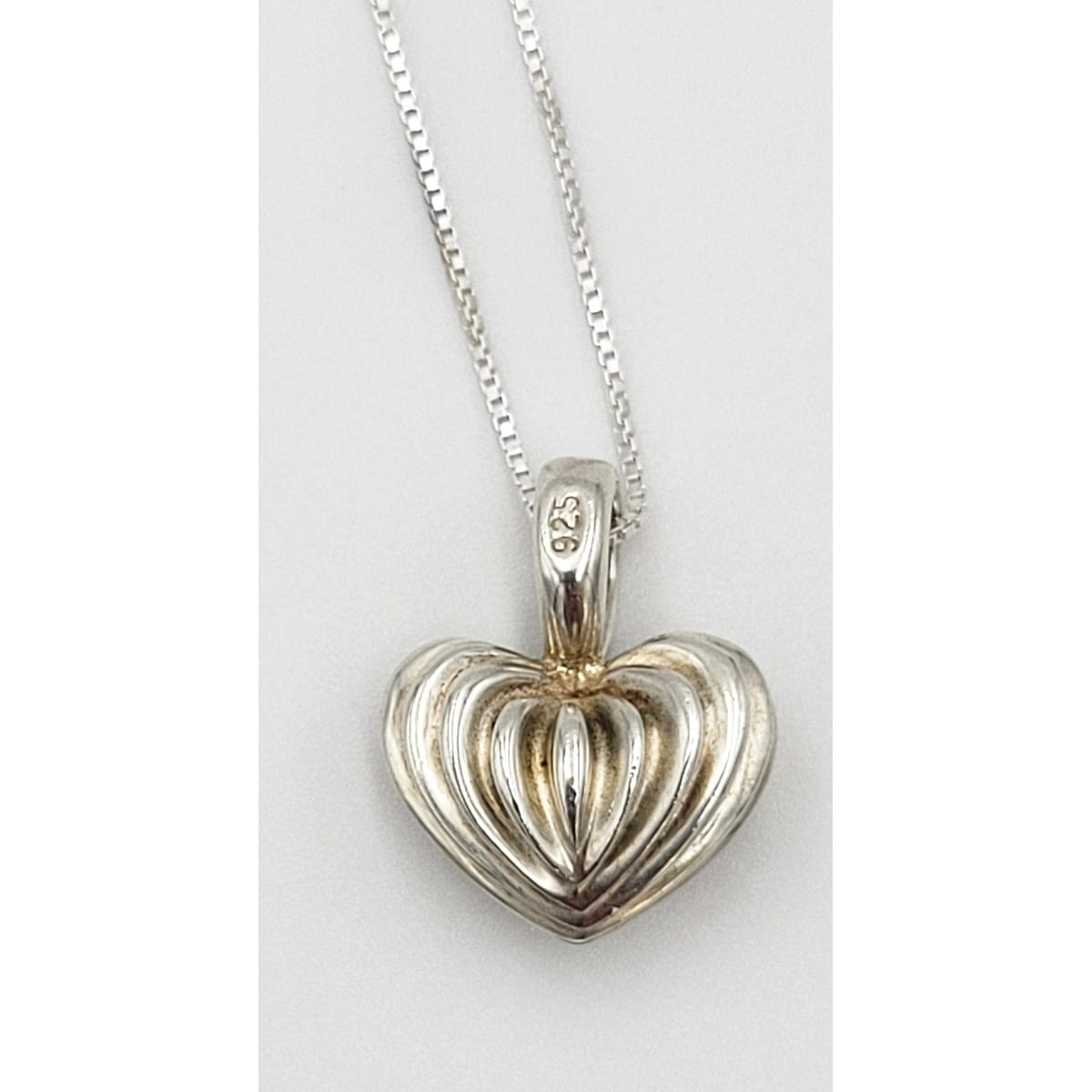 Lagos Jewelry Superb LAGOS Caviar Sterling Silver Fluted Puffy Heart Pendant Necklace Mint!