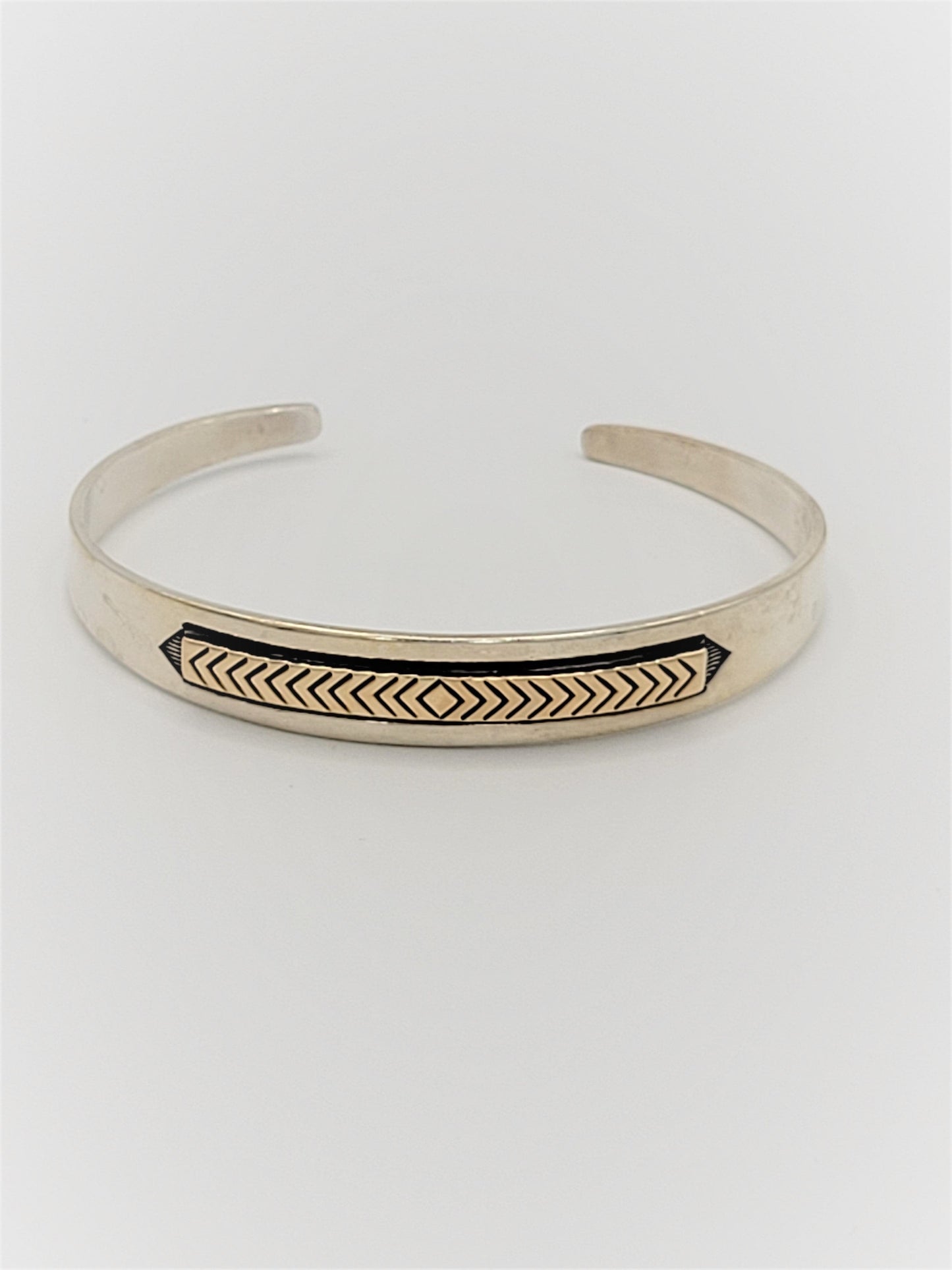 MM Rogers Jewelry 925S & 14k Gold J. Yazzie Navajo for MM Rogers Unisex Cuff Bracelet Circa 1980s