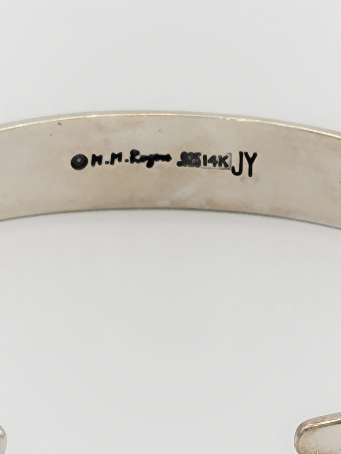 MM Rogers Jewelry 925S & 14k Gold J. Yazzie Navajo for MM Rogers Unisex Cuff Bracelet Circa 1980s