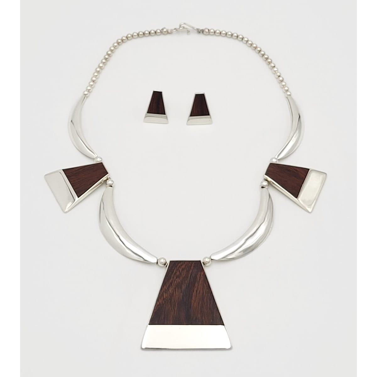 White Hogan Jewelry Superb RARE White Hogan Sterling Wood Modernist Necklace Earrings Set 70s