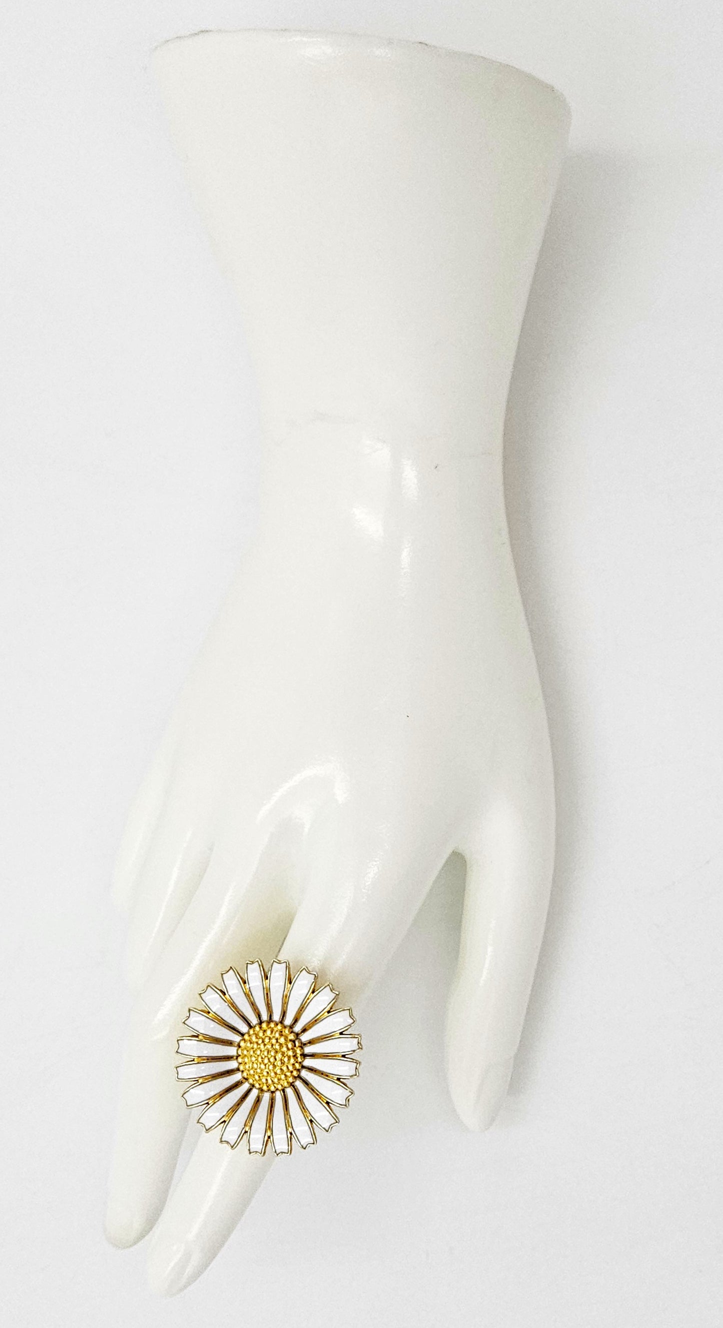 Superb Anton Michelsen Denmark Sterling & Enamel Large Daisy Flower Ring 40s