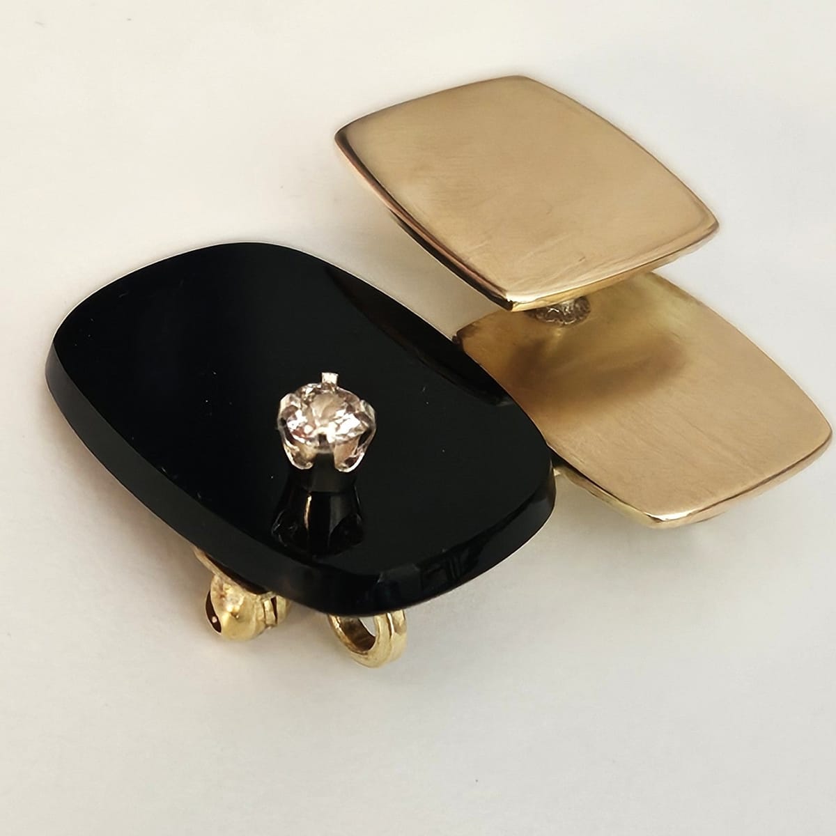 Vintage Artisan 3D modernist 14K gold Diamond and Black Onyx Brooch Pendant, view 8 of 10