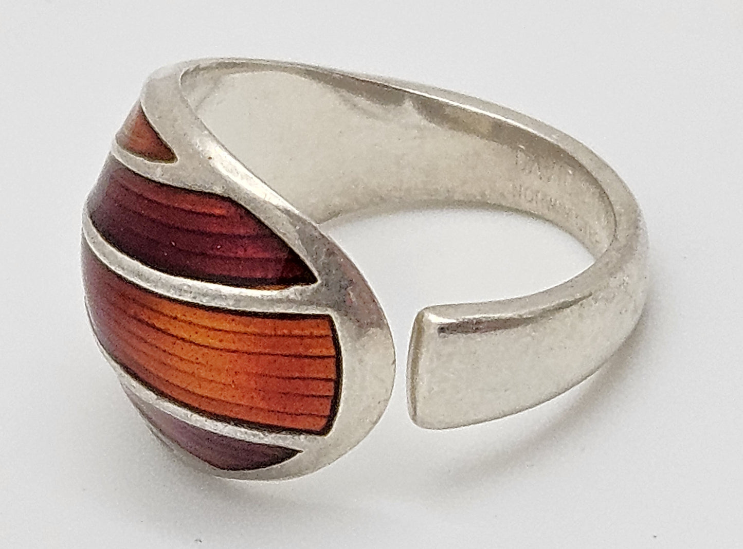 Norwegian David Andersen Sterling Reds Enamel Striped Wrap Ring Circa 40/50s