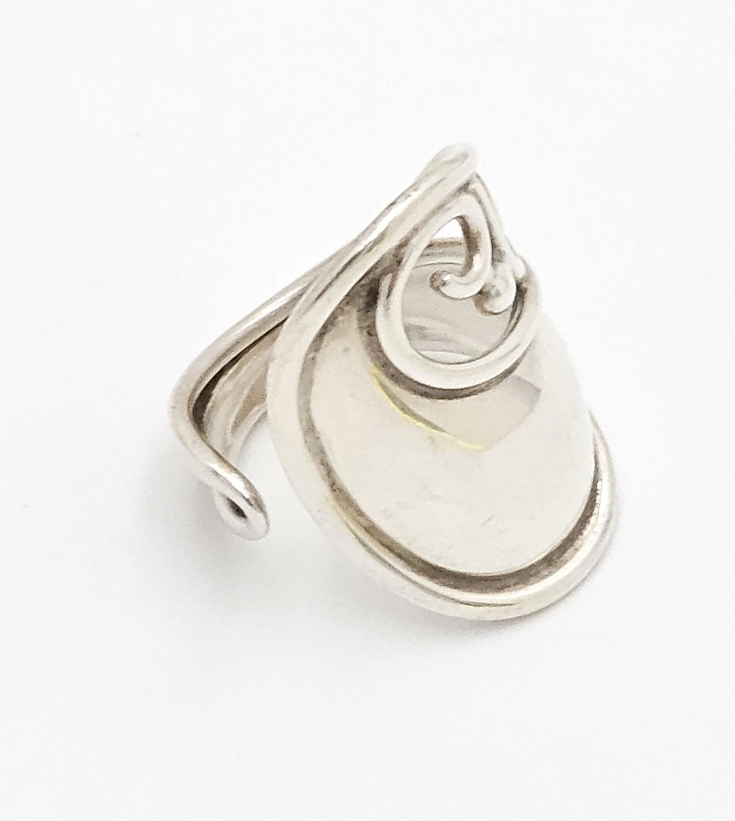 Ensemble bague et bracelet manchette moderniste abstrait de la designer danoise Janina Nielsen, années 1980