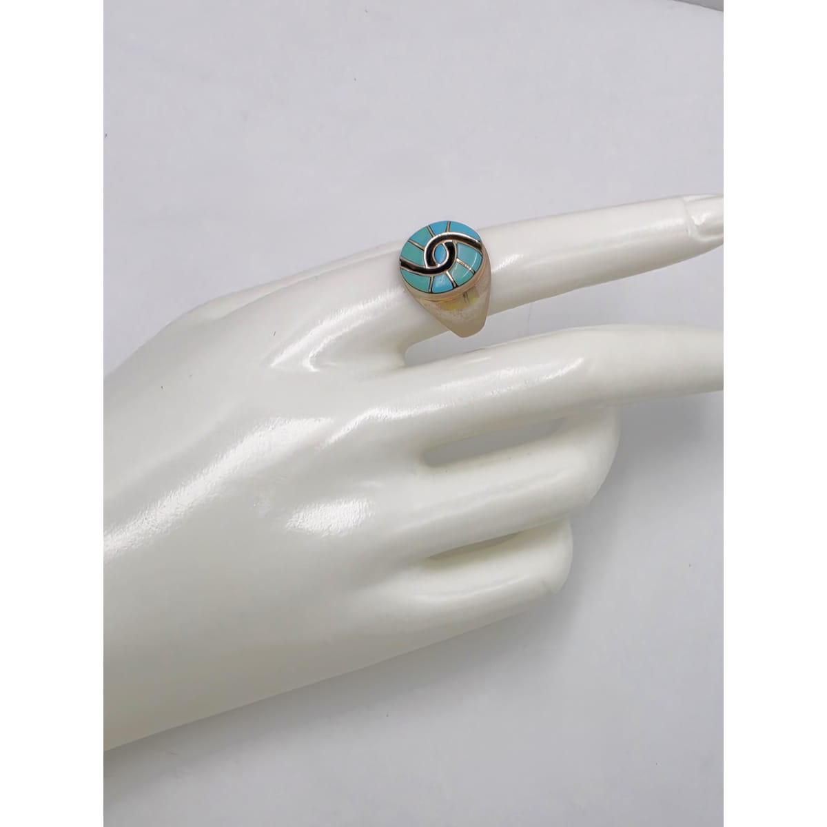 Superb Zuni Amy Quandelacy Sterling Turquoise Inlay Hummingbird Ring C. 1980s, alternate product view 8
