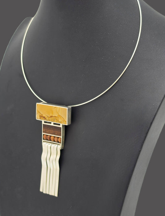 **Collier pendentif moderniste en argent sterling Keith Harryman**