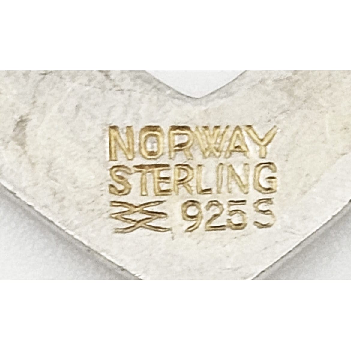 Aksel Holmsen Jewelry Aksel Holmsen Norway Sterling Silver &amp; White Enamel Heart Pin Brooch 1950&