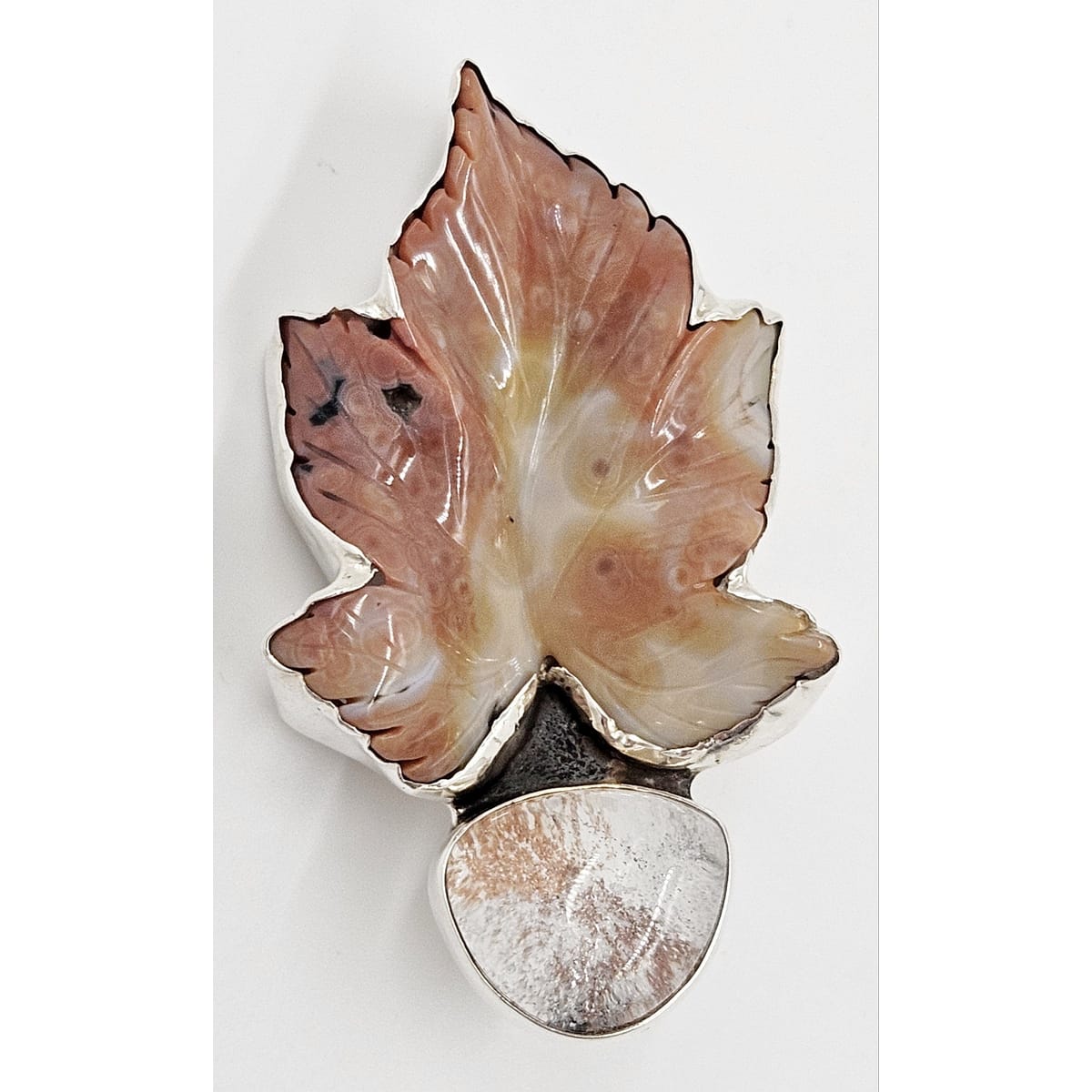 Amy Kahn Russell Jewelry Amy Kahn Russell Sterling Carved Agate &amp; Lucite Leaf Brooch Pendant