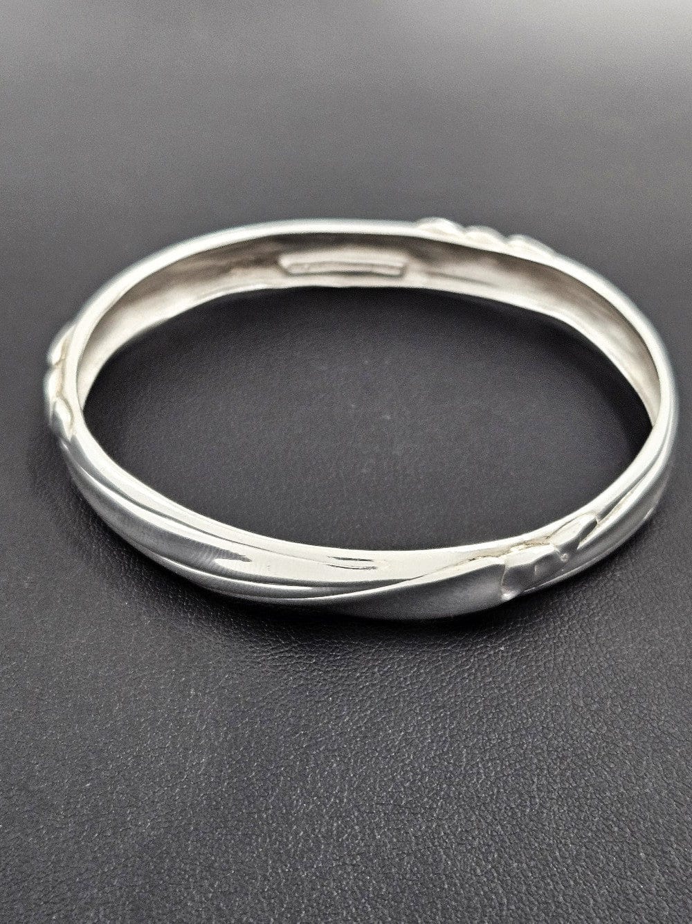 Angela Cummings Jewelry Designer Angela Cummings Sterling Modernist Bangle Bracelet Circa 1986