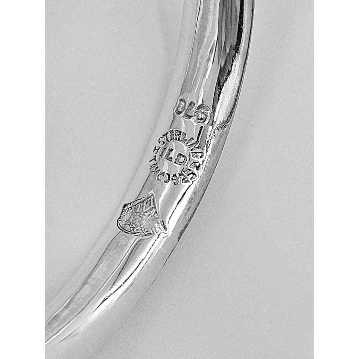 Antonio Pineda Taxco Jewelry Antonio Pineda Taxco Sterling Silver Modernist Bangle Bracelet Circa 1960s