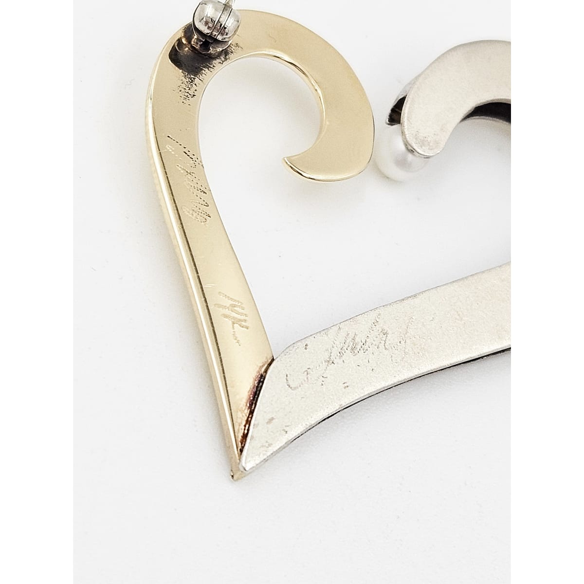 B Levy Jewelry Superb Artisan Signed B Levy Sterling 14k Gold &amp; Pearl Modernist Heart Brooch