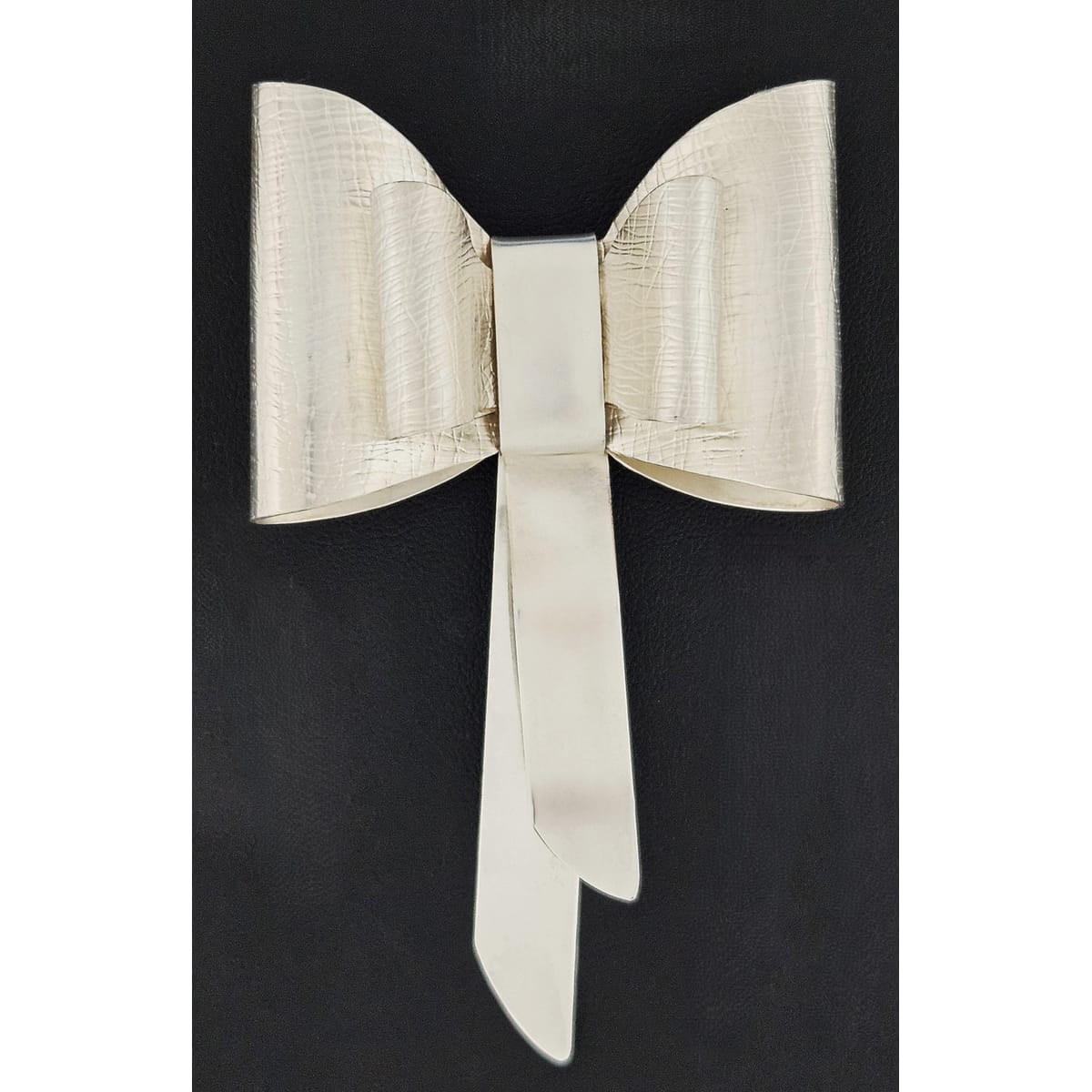 Barbro Eriksdotter Gendell Jewelry RARE Barbro Eriksdotter Gendell XL Heavy Sterling 3D Bow Brooch Circa 1993