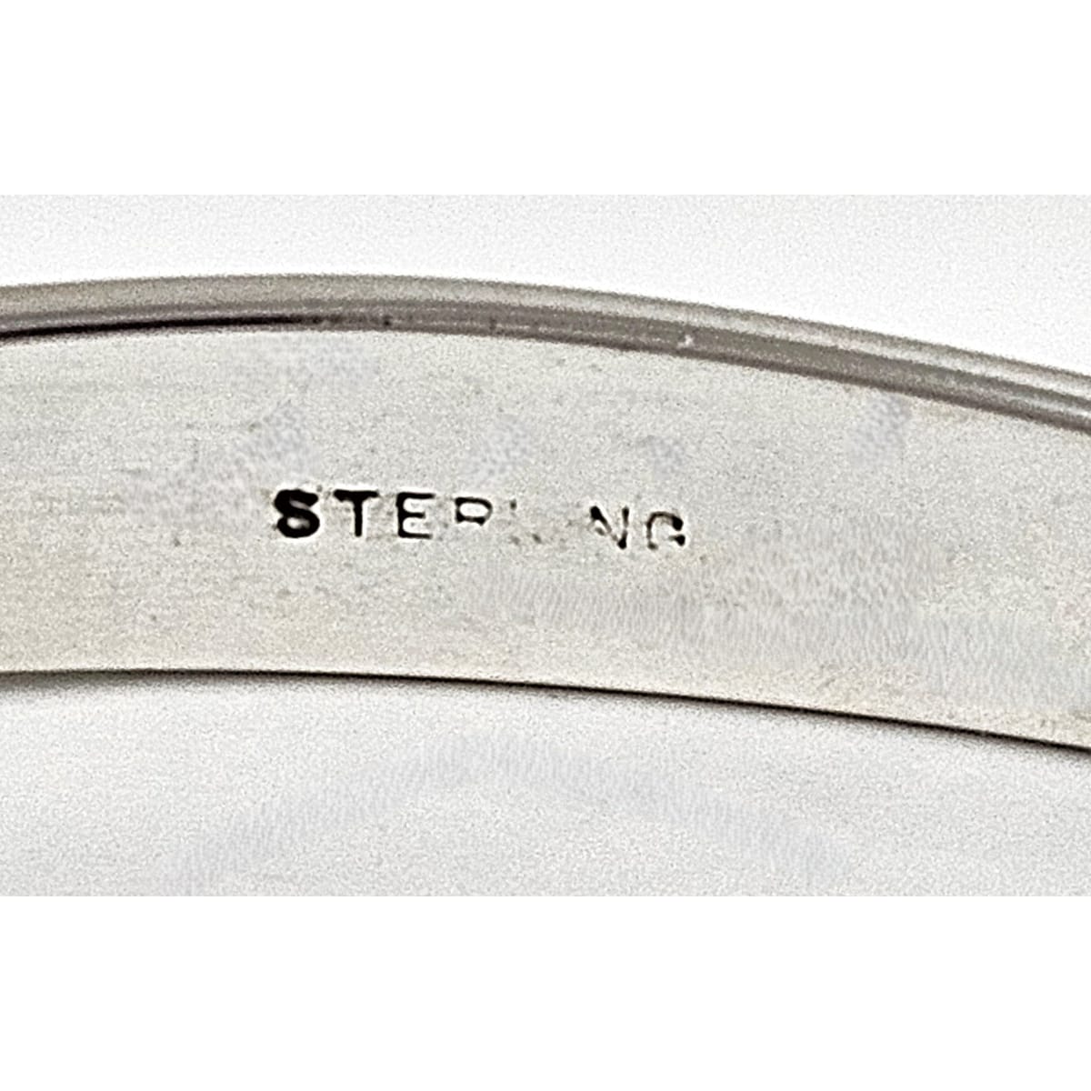 Bolt Sterling Jewelry Navajo George Bolt NM Sterling Silver Modernist Bangle Bracelet Circa 1980&