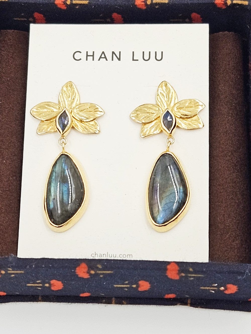 Chan Luu Jewelry NWT Designer Chan Luu Modernist Bold Sterling Earrings