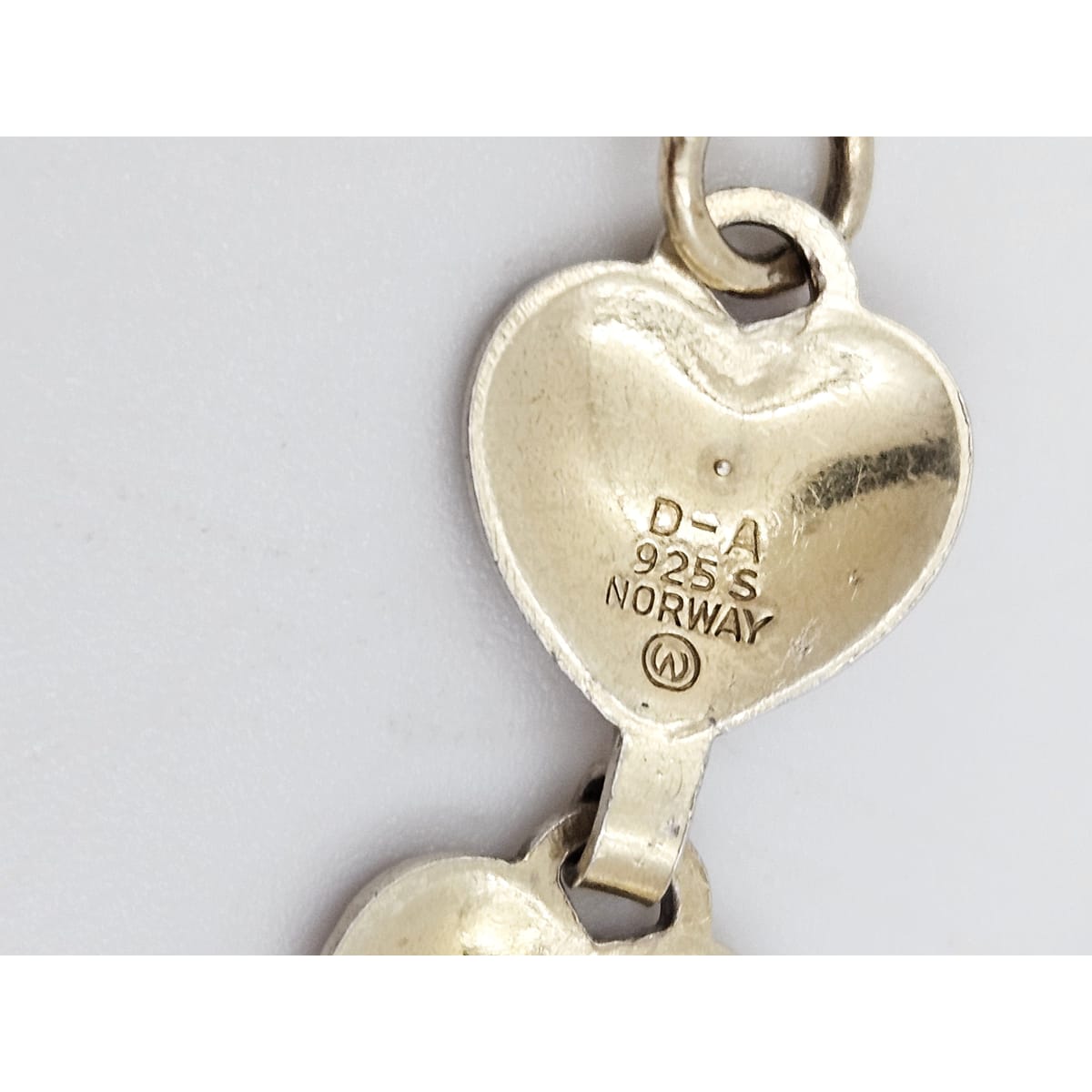 David Andersen Jewelry David Andersen Norway Sterling Enamel Hearts Link Bracelet 1940s