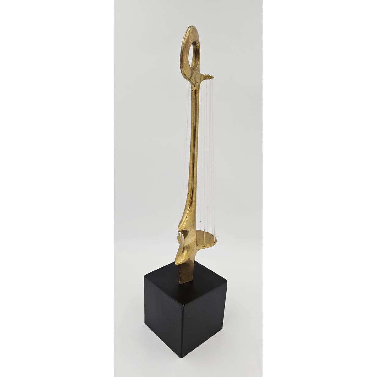Hattakitkosol Somchal Sculpture Rare and Superb Hattakitkosol Somchal Bronze &amp; String Abstract Sculpture