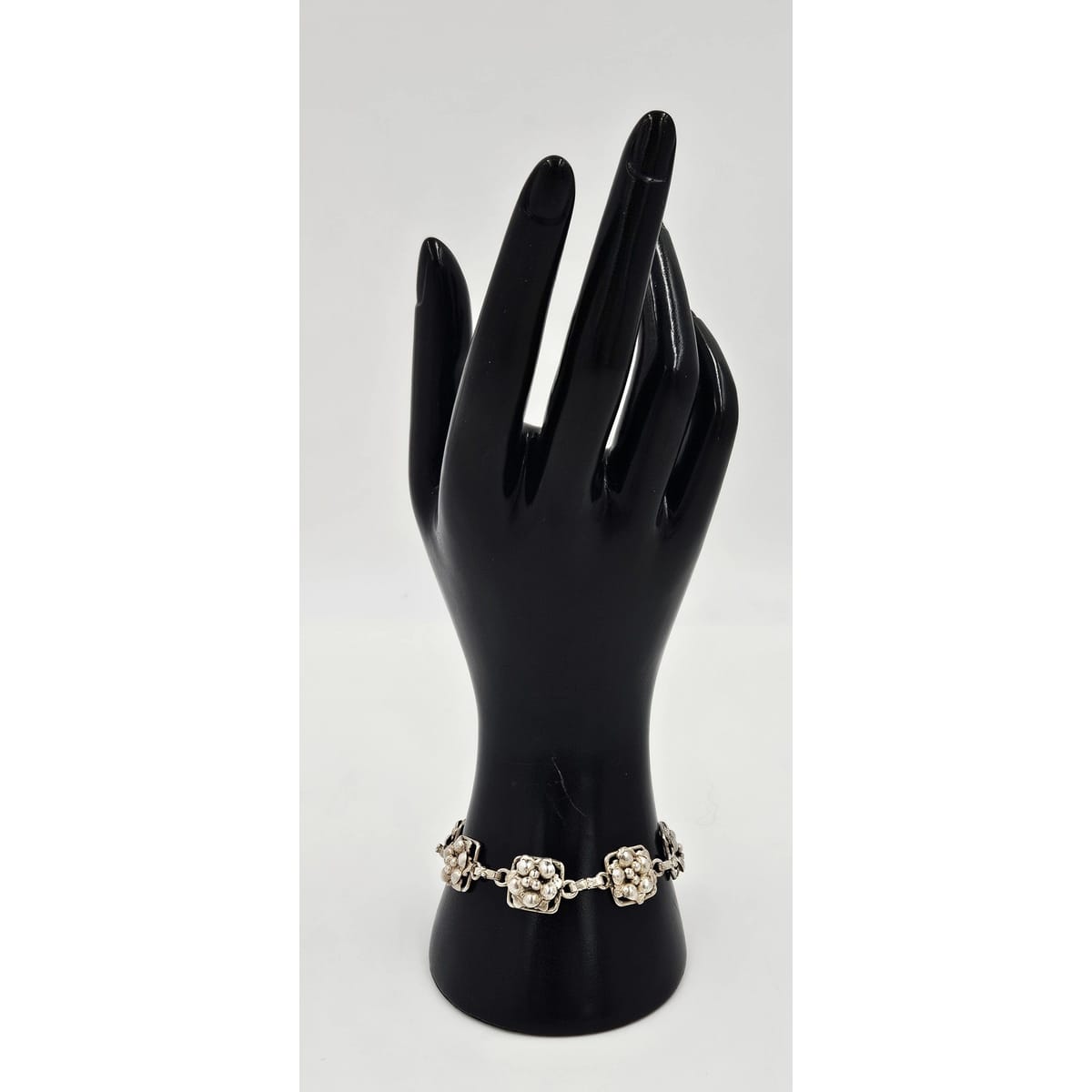 Hobé Sterling Jewelry Hobé et Cié Paris New York Sterling Silver Floral Panel Link Bracelet C. 1940&