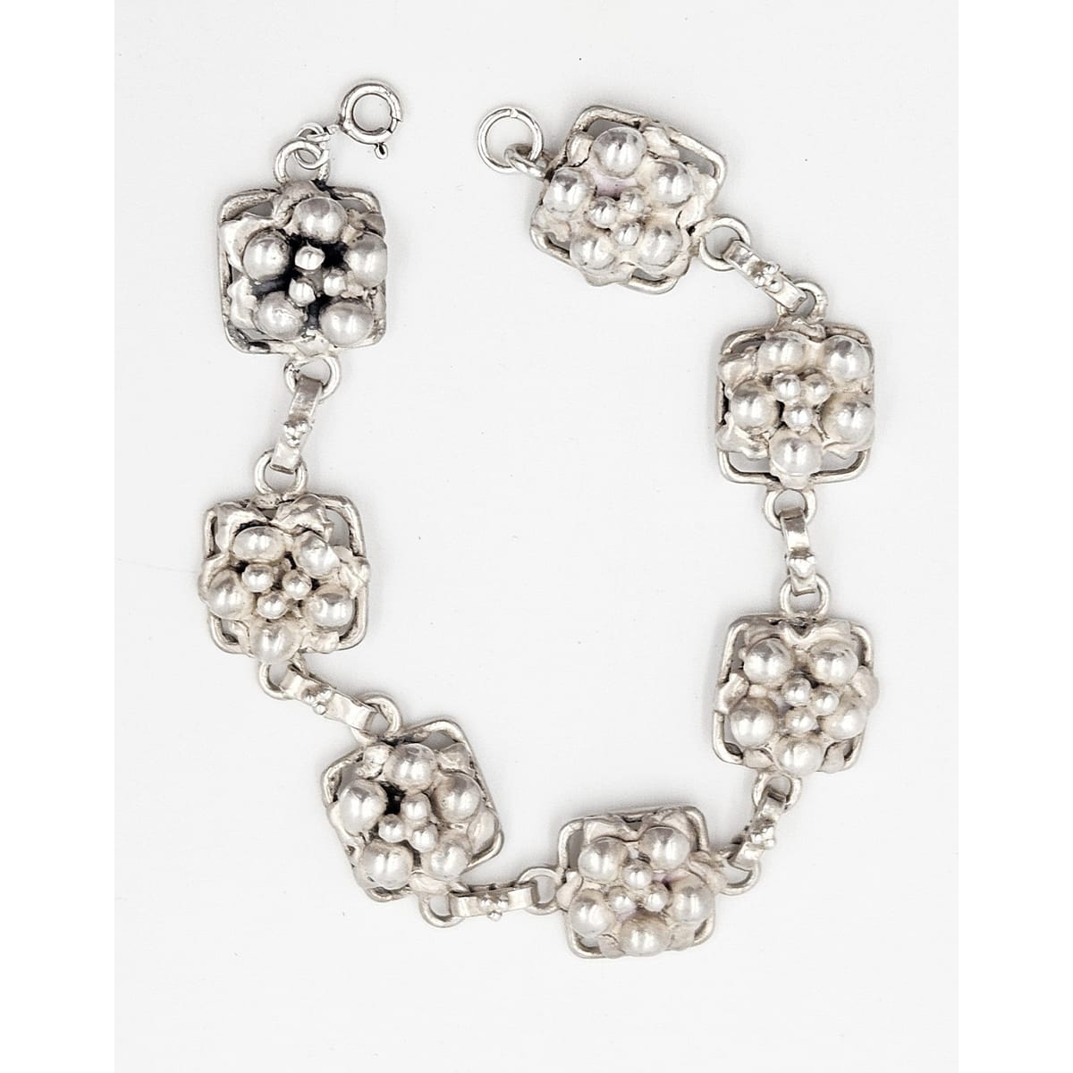 Hobé Sterling Jewelry Hobé et Cié Paris New York Sterling Silver Floral Panel Link Bracelet C. 1940&