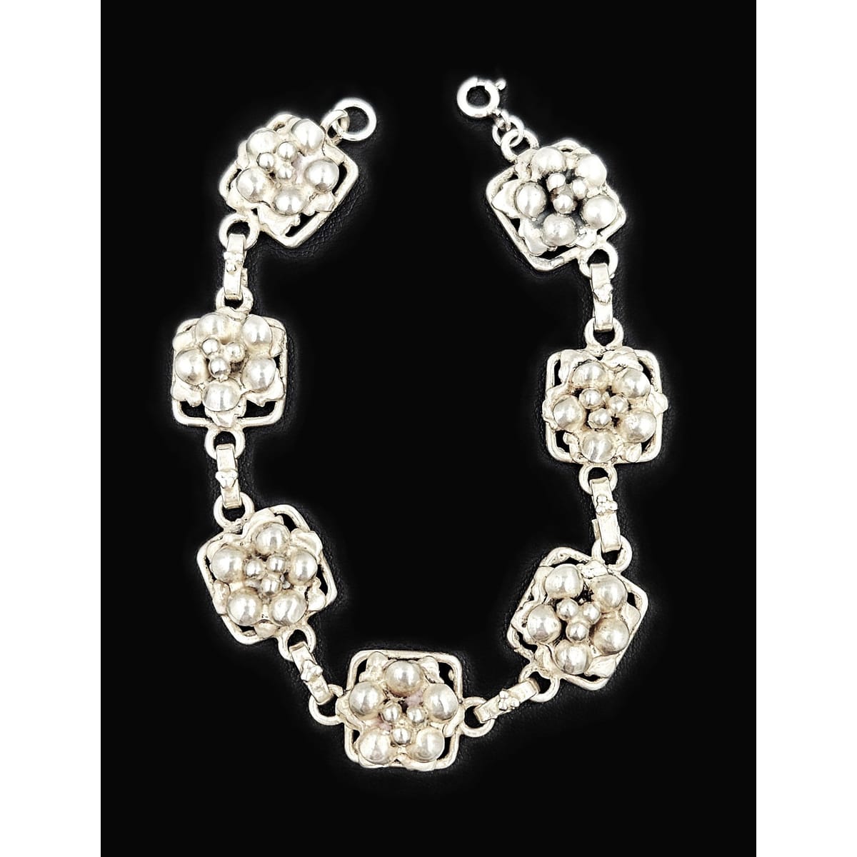 Hobé Sterling Jewelry Hobé et Cié Paris New York Sterling Silver Floral Panel Link Bracelet C. 1940&