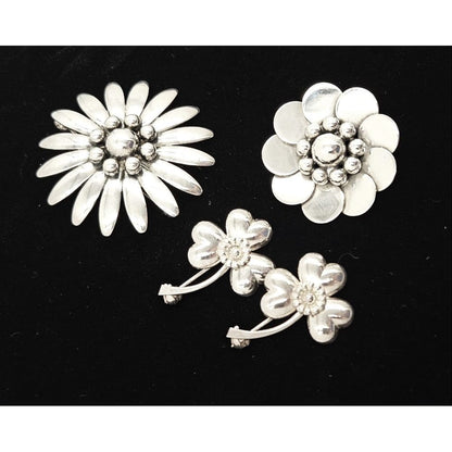 John Lauritzen Jewelry Denmark Designer John Lauritzen Sterling Large Daisy Flower Brooch C. 1960s