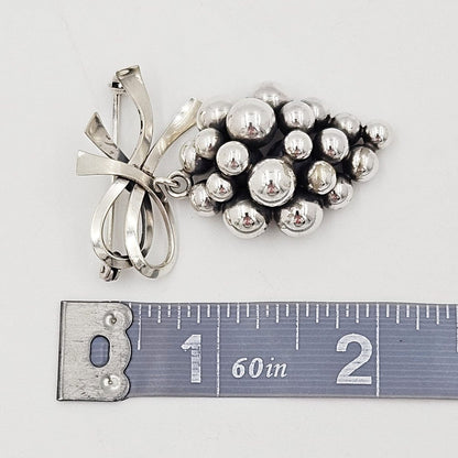 John Lauritzen Jewelry Designer John Lauritzen Denmark Sterling Large 3D Grapes Brooch 1950s