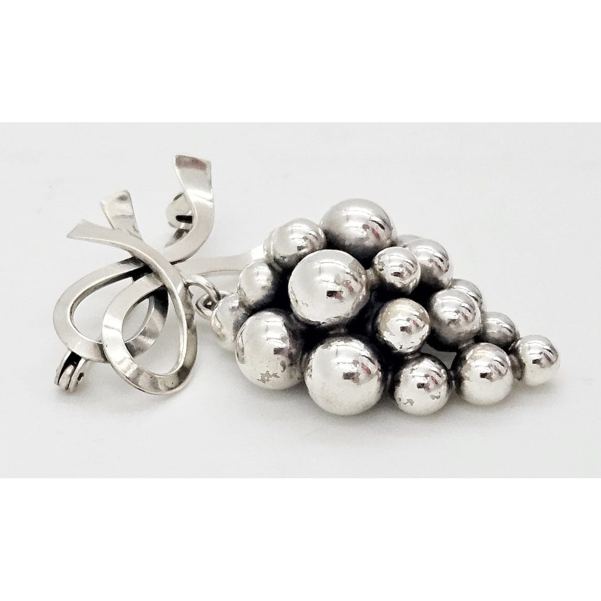 John Lauritzen Jewelry Designer John Lauritzen Denmark Sterling Large 3D Grapes Brooch 1950s