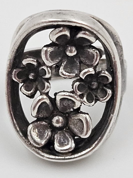 Jorma Laine Turun Hopea Finland Jewelry Rare Jorma Laine for Turun Hopea Finland Silver 3-D Flower Ring Circa 1976