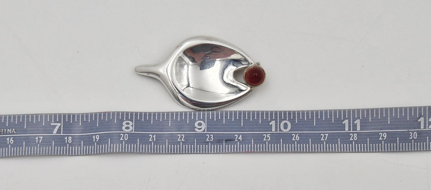 Kupittaan Kulta Jewelry Elis Kauppi Kupittaan Kulta Finland Modernist Sterling Cabochon Brooch 1940s