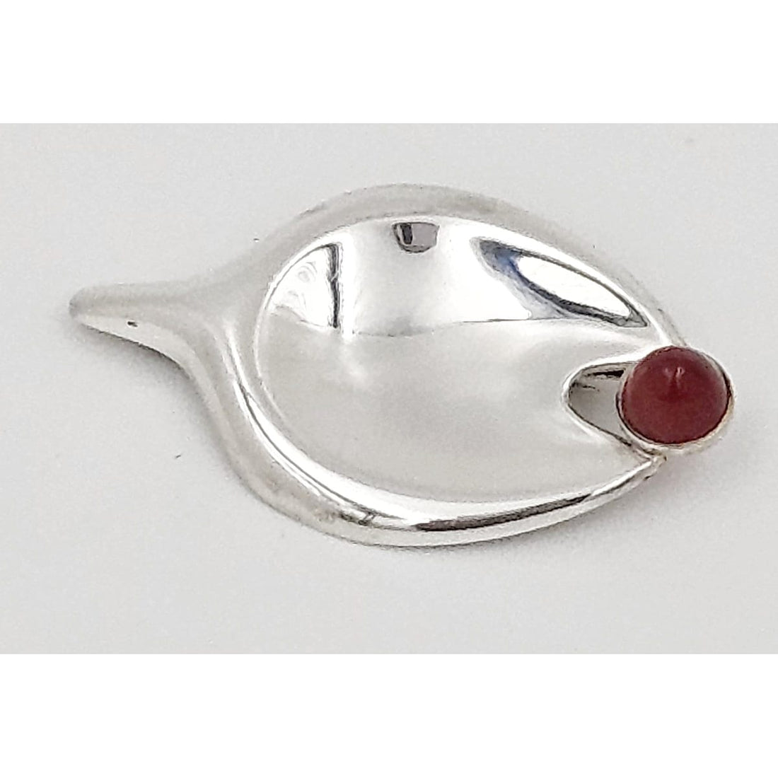 Kupittaan Kulta Jewelry Elis Kauppi Kupittaan Kulta Finland Modernist Sterling Cabochon Brooch 1940s