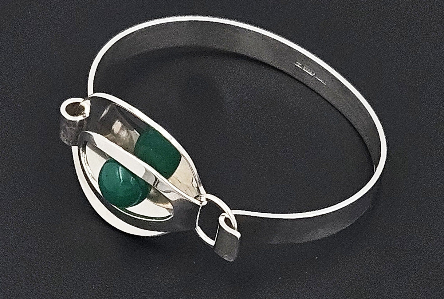 Kupittaan Kulta Jewelry Elis Kauppi Kupittaan Kulta Finland Modernist Sterling Top Latch Bangle 1950s