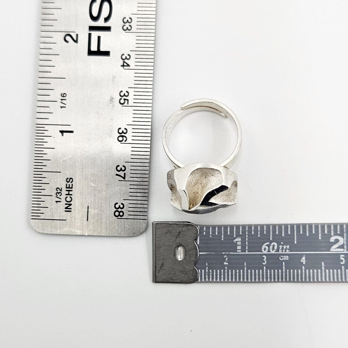 Matti J Hyvarinen - Sirokuru Jewelry Matti J Hyvärinen Sirokoru Finland Abstract Mod Sterling Silver Ring Circa