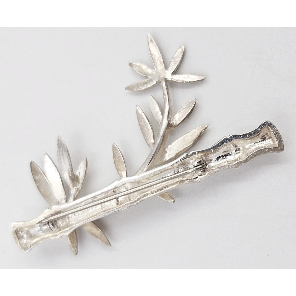 MFA USA Jewelry Vintage MMA Modernist Sterling Silver Bamboo Stalk and Leaves Brooch