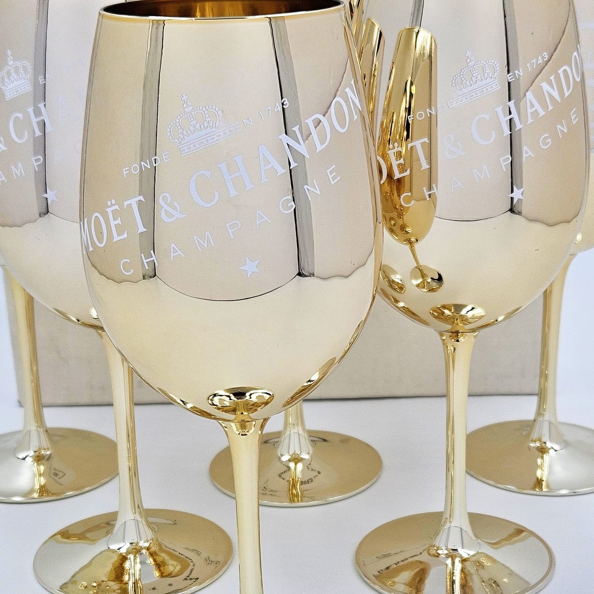Moet Chandon Barware NOS Gold Crystal Glass Moët &amp; Chandon Wine Water Champagne Goblets IOB