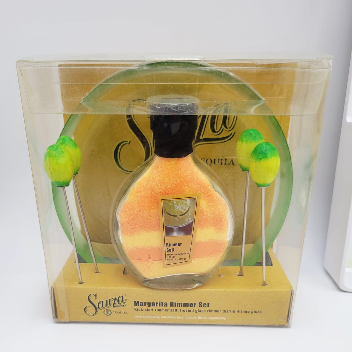 Nicole Miller Barware Curated Margarita Set Tray Chiller Glasses Pitcher Barware Set