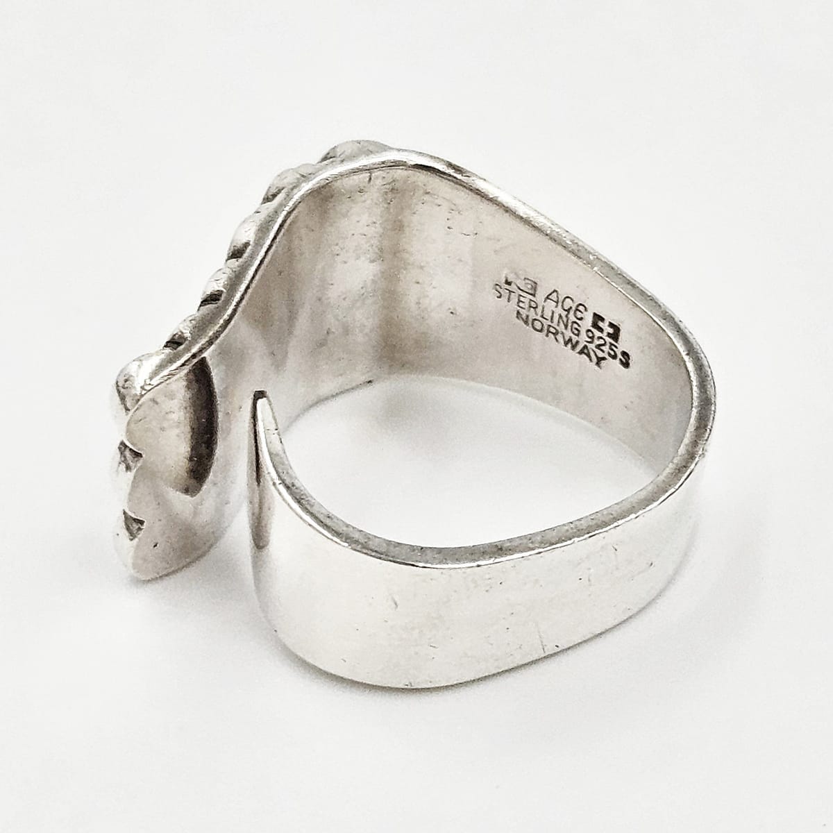 Norway Plus Designs Jewelry Designer Norway + Designs AGE Sterling Modernist Ring 1960s