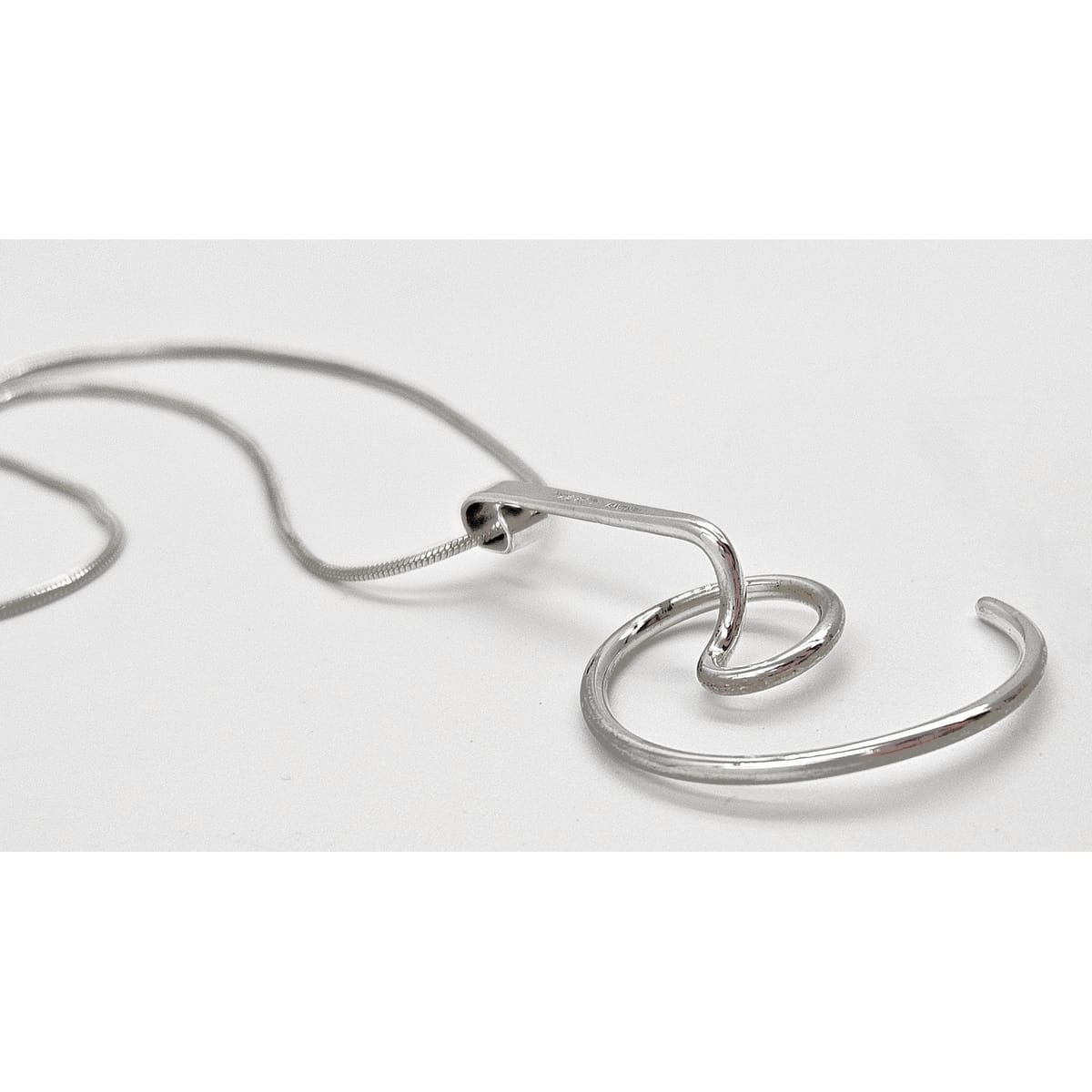 OG Nilsson Jewelry OOAK Designer Nilsson Sterling Abstract Modernist Pendant Necklace C. 1980s