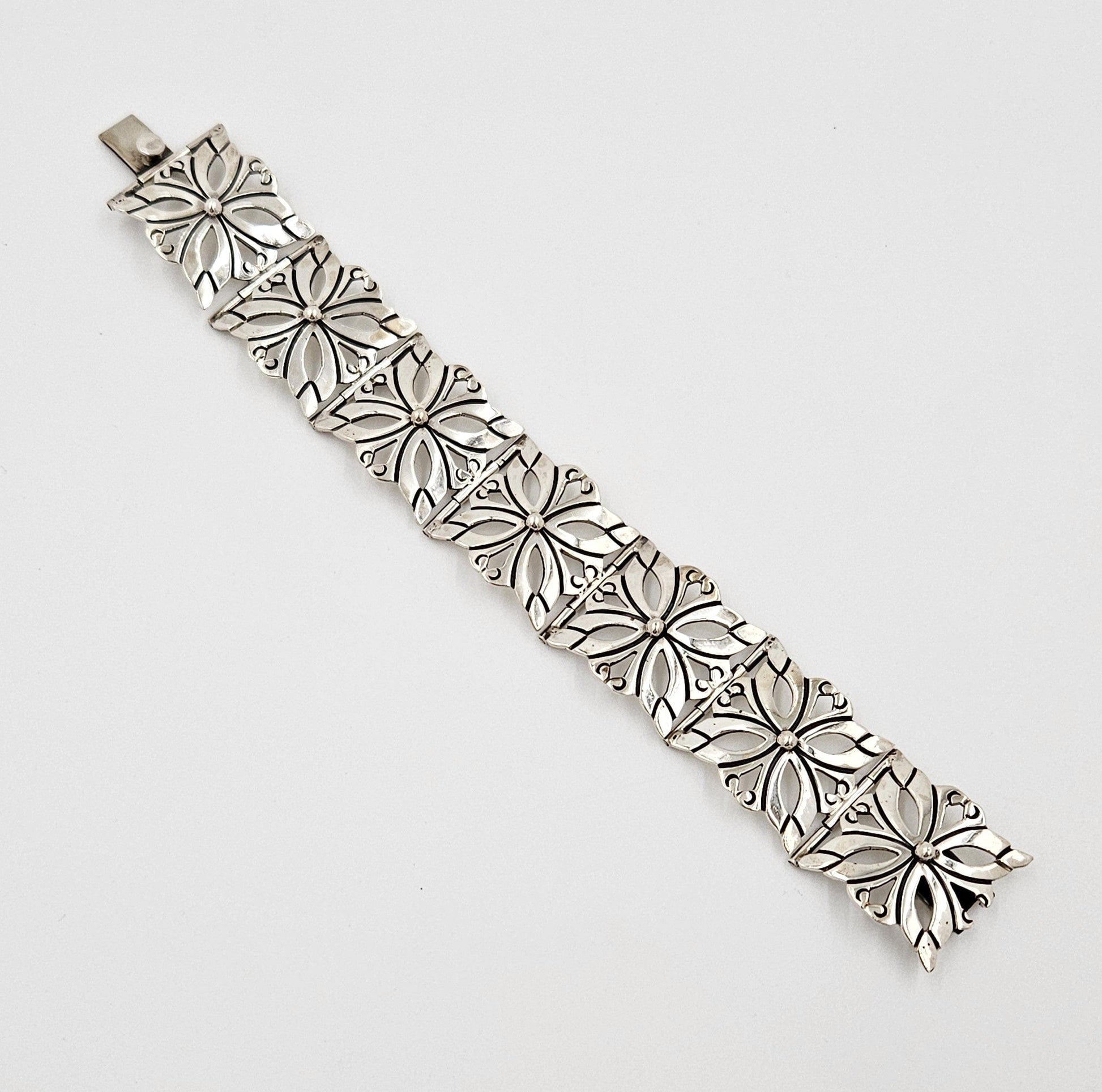 Rancho Alegre Jewelry Rancho Alegre Taxco Sterling Silver Repousse Panel Link Bracelet C. 1950s